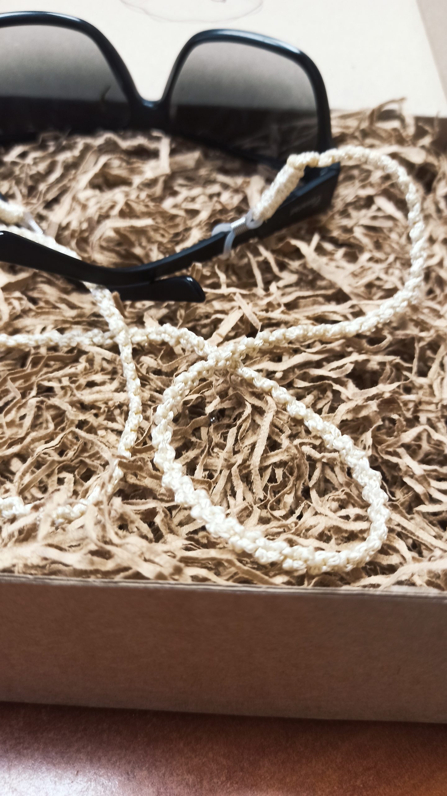 Κορδόνι -Αλυσίδα Μακραμέ Για Γυαλιά