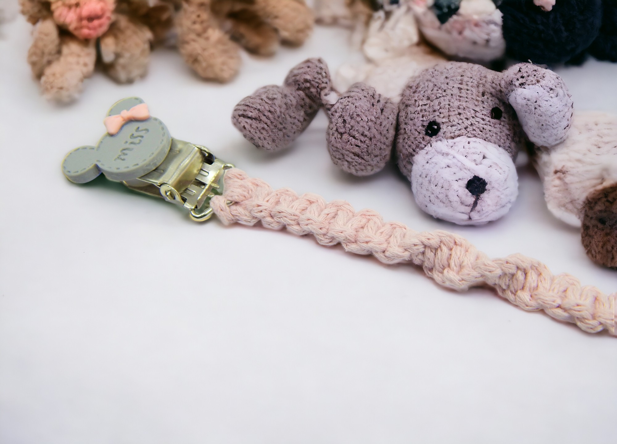 Κλιπ – Αξεσουάρ πιπίλας Μακραμέ “Miss”